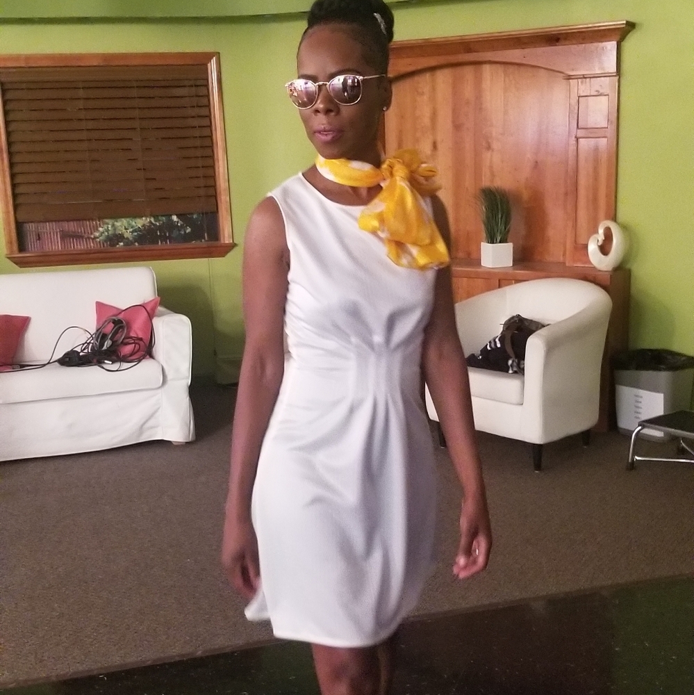 Sleeveless stretch knit dress